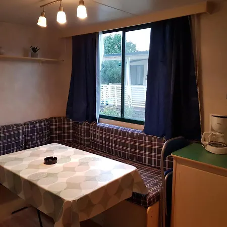 Semesterpark Fkk Ulika - Naturist Mobile Homes Eden 4*
