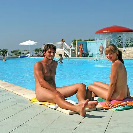 Fkk Ulika - Naturist Mobile Homes Eden