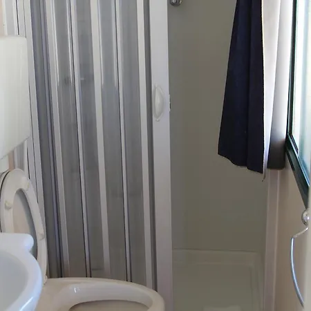 Fkk Ulika - Naturist Mobile Homes Eden Park za odmor